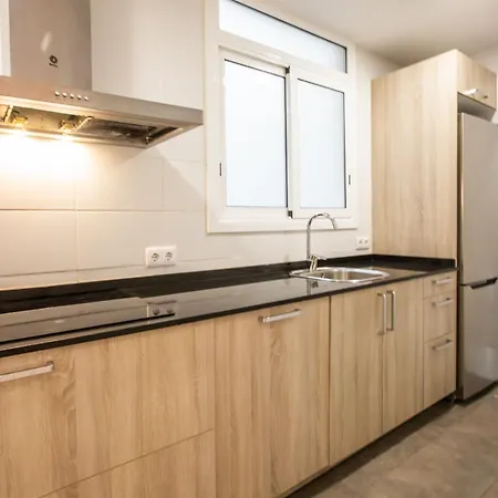 44paa1129 - 3 Bedrooms In Gracia *